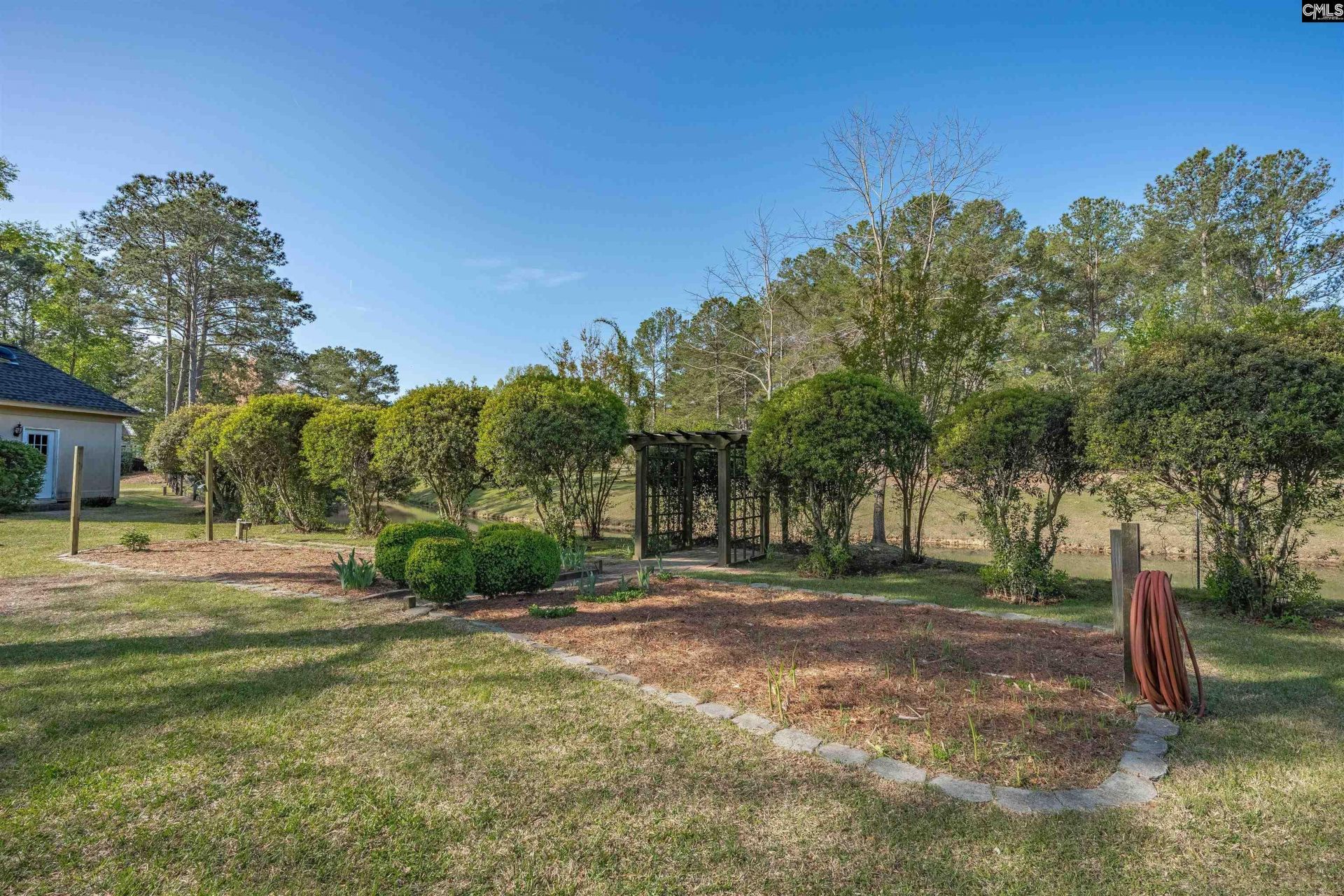 136 Fishers Shore Road  Photo 33