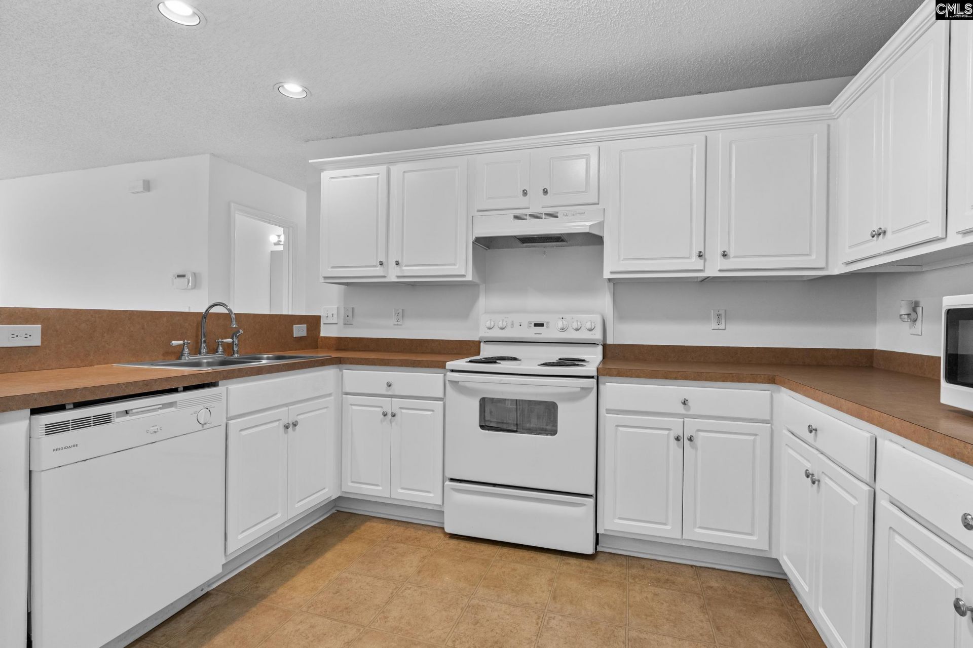 201 Mcbride Court  Photo 9