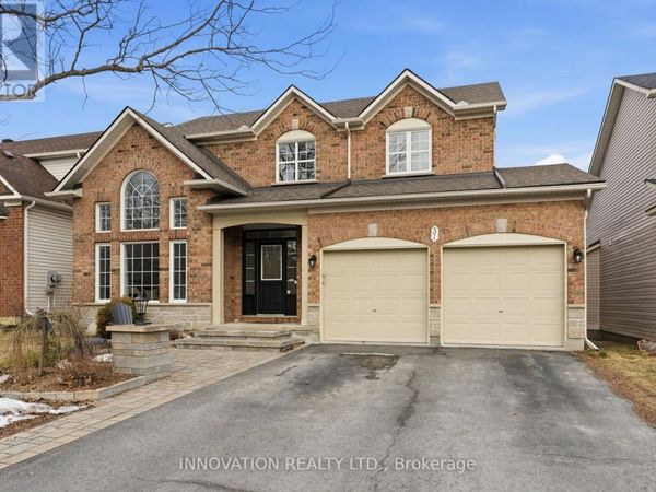 31 Greenhaven Crescent , Ottawa, ON K2S2A4