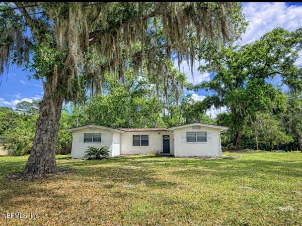 7421 GREENWAY Drive, Jacksonville, FL 32244