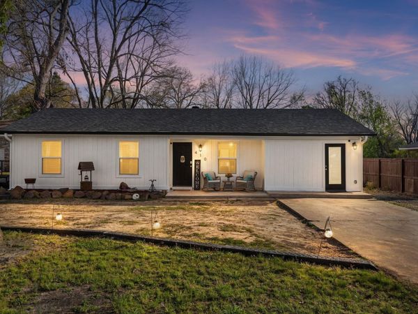 410 W Locust St , Cabot, AR 72023