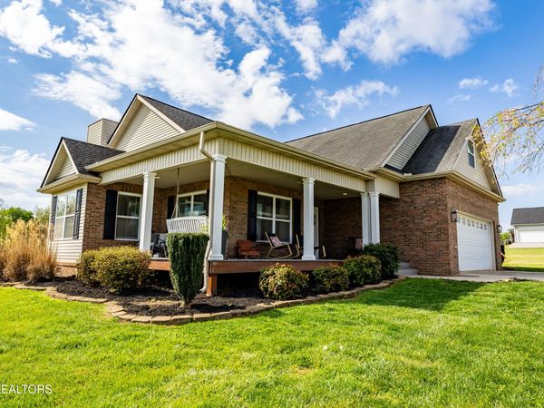 5110 Eagle Crossing Drive, Maryville, TN 37801