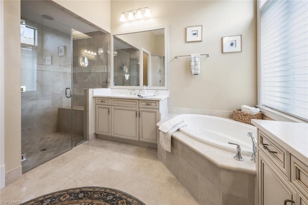 2343 Traditions Ct, Naples, FL 34105 Photo