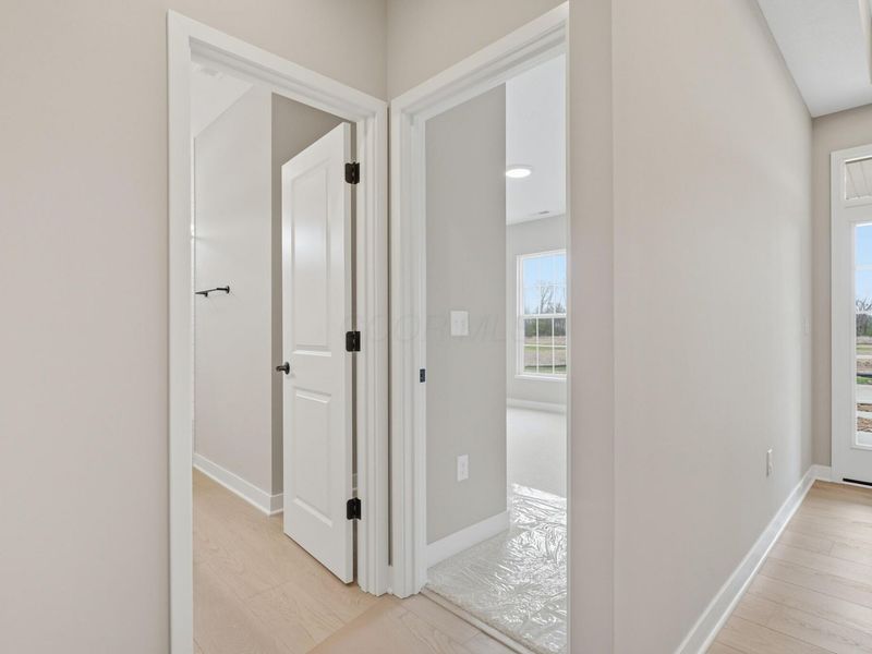 4547 Corsican Loop E, Hilliard, OH 43026 Photo 16