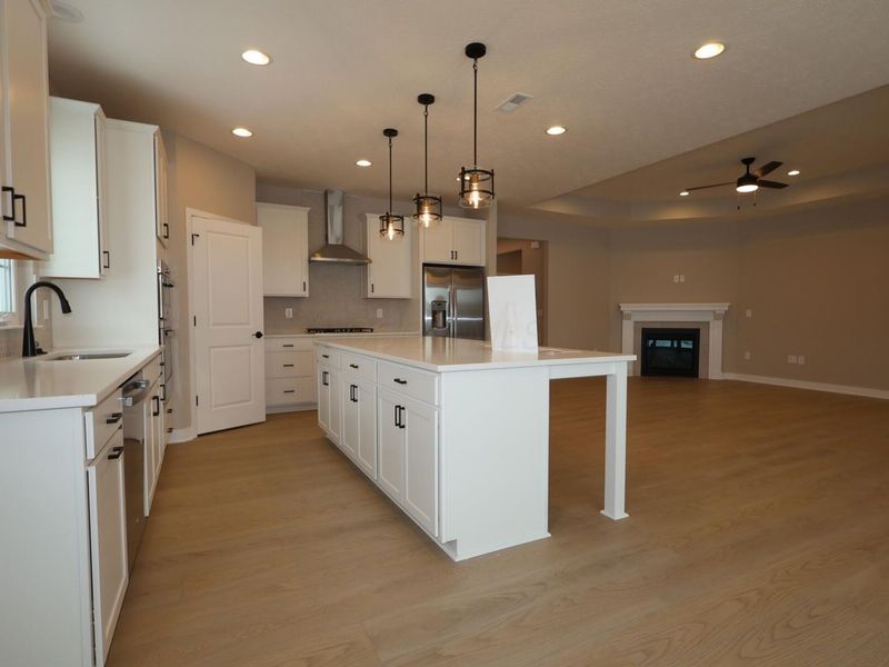 4547 Corsican Loop E, Hilliard, OH 43026 Photo 3