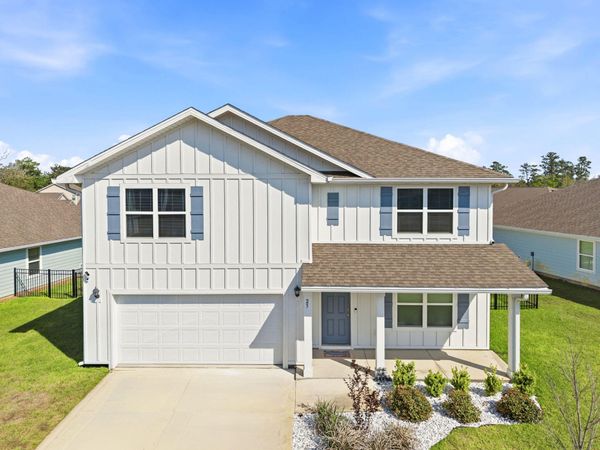 25 Riverwalk Crossing, Freeport, FL 32439