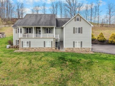 203 Grant Lane, Buckhannon, WV 26201