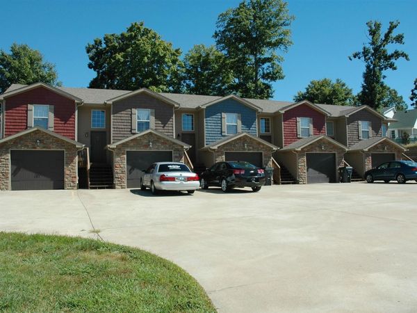 1714 Thistlewood Dr , Clarksville, TN 37042
