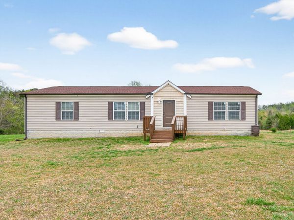 680 Luna Rd , Sparta, TN 38583