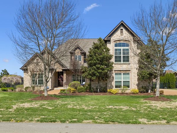 559 Burnett Rd, Mount Juliet, TN 37122