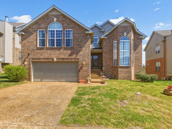 5512 Oak Chase Dr, Antioch, TN 37013