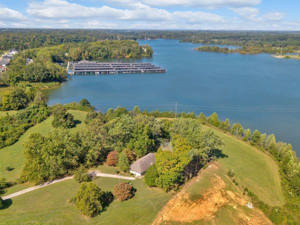 1000 N Vine St , Winchester, TN 37398