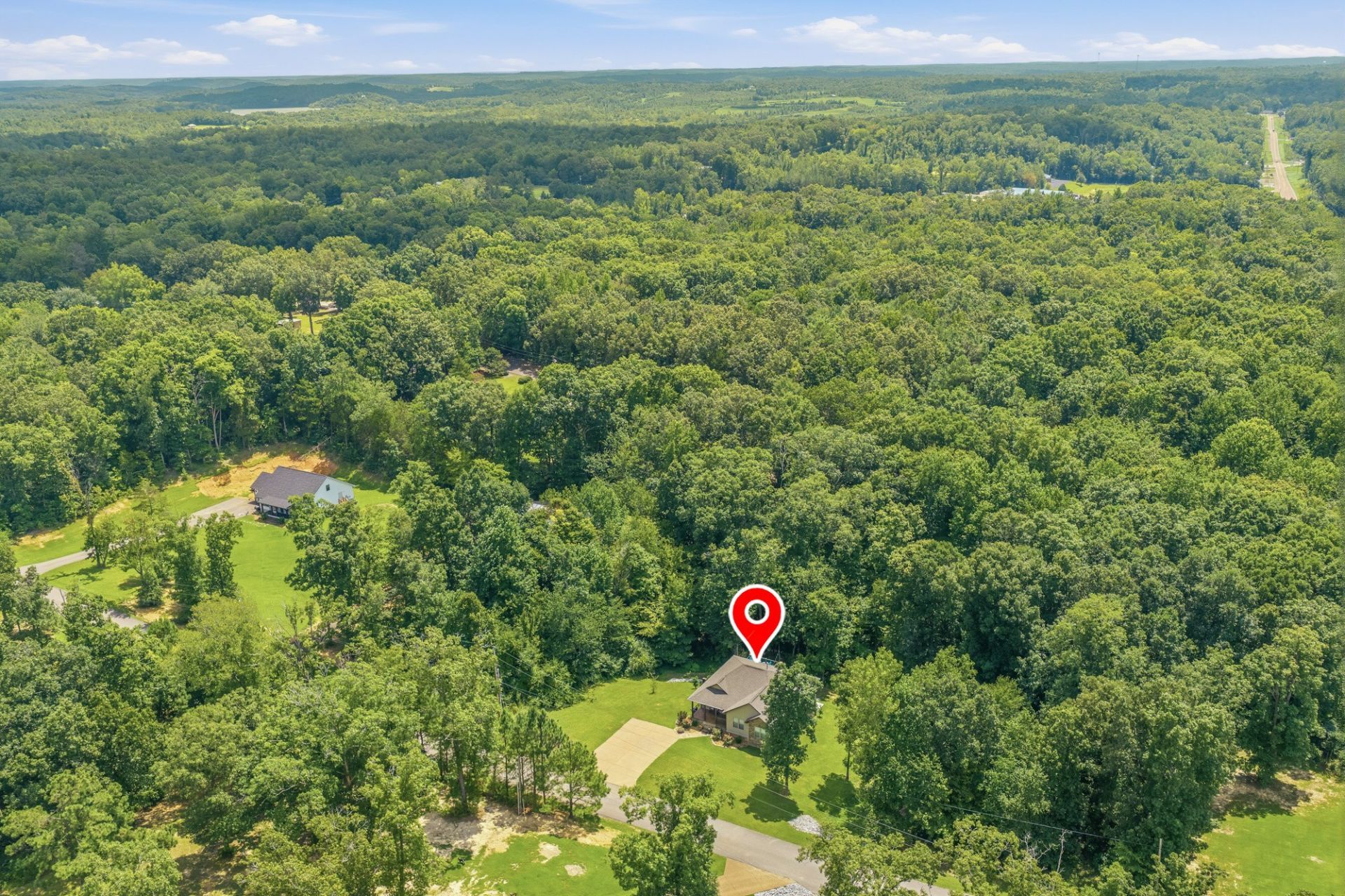 140 Eagle Crest Ln Parsons, TN 38363