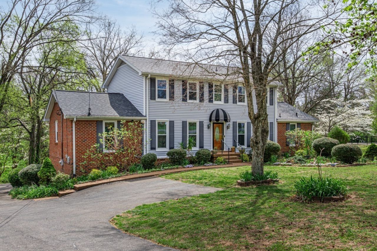 5624 Clovermeade Dr, Brentwood, TN 37027 Main Photo