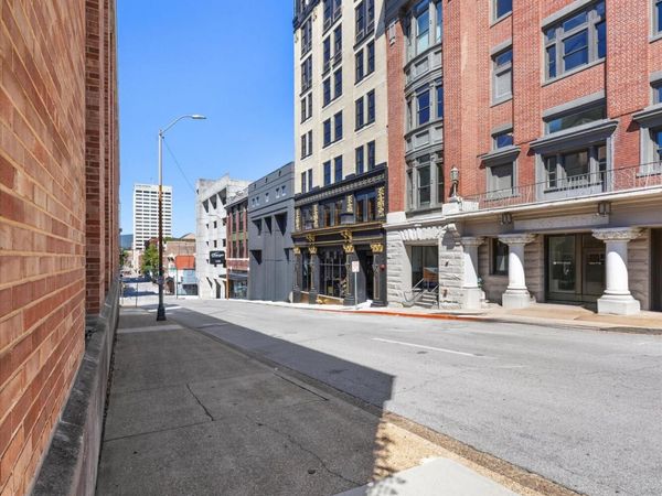 117 E 7th Street , Unit 611-D, Chattanooga, TN 37402