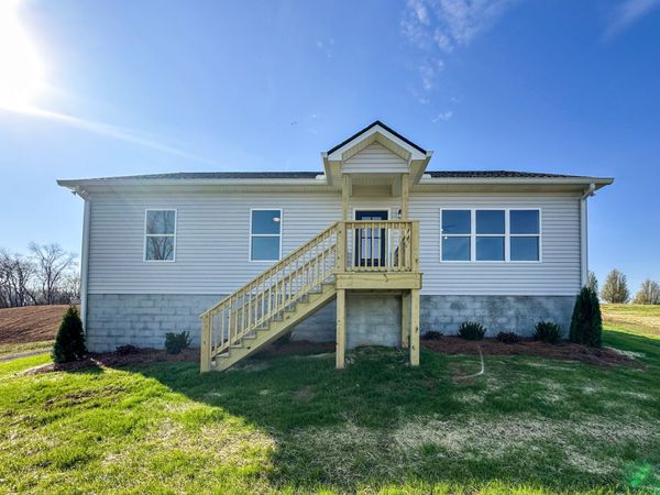 811 N Dickerson Chapel Rd , Lebanon, TN 37087