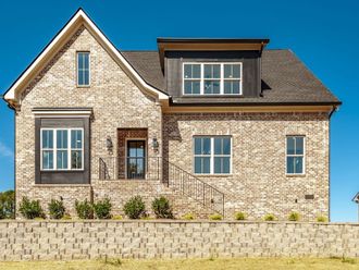 339 Raintree Dr Hendersonville, TN 37075