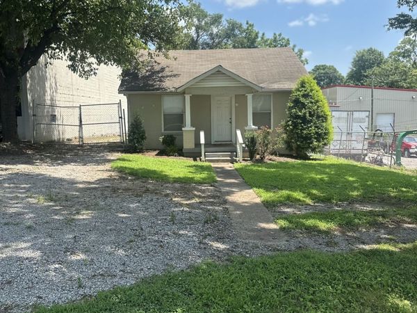 2412 Felts Ave , Nashville, TN 37211