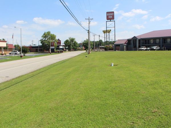 155 Expressway Dr , Manchester, TN 37355