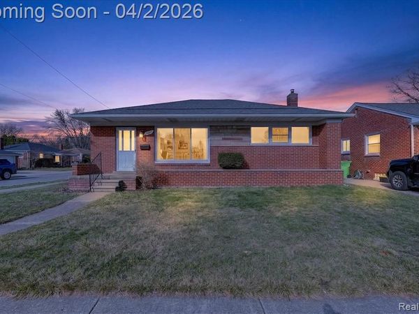 28605 Diesing Drive, Madison Heights, MI 48071