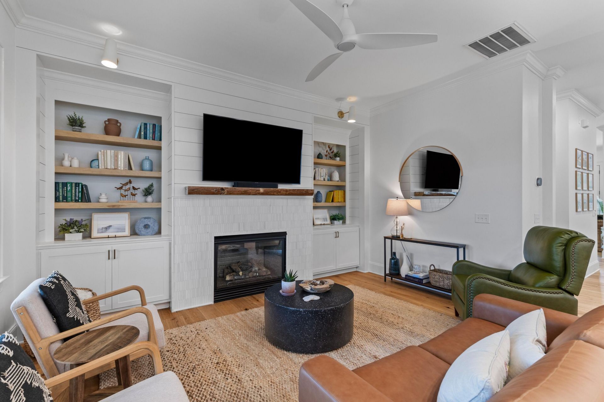 1530 Willtown Street Photo 9