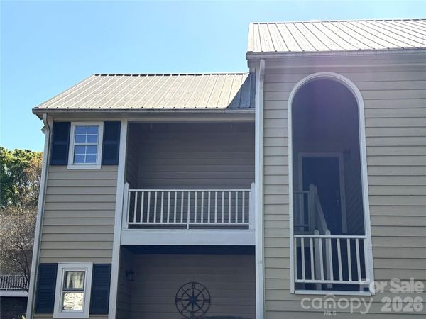 3200 Selwyn Farms Lane, Unit 6, Charlotte, NC 28209