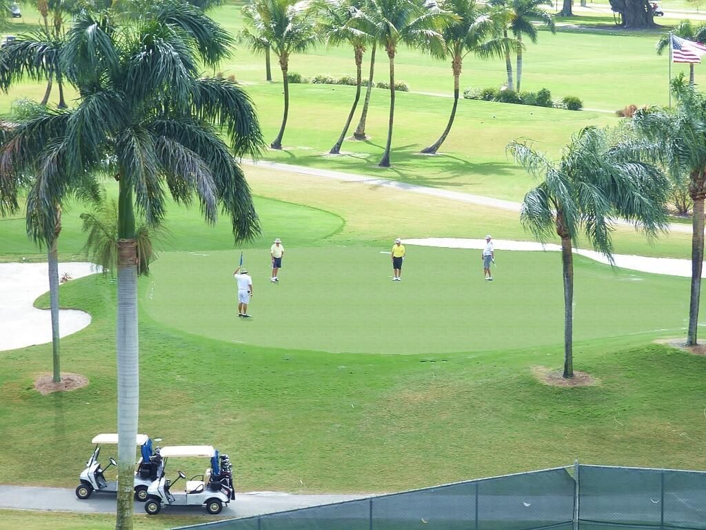 8921 S Hollybrook Boulevard, Unit 209, Pembroke Pines, FL 33025 Photo