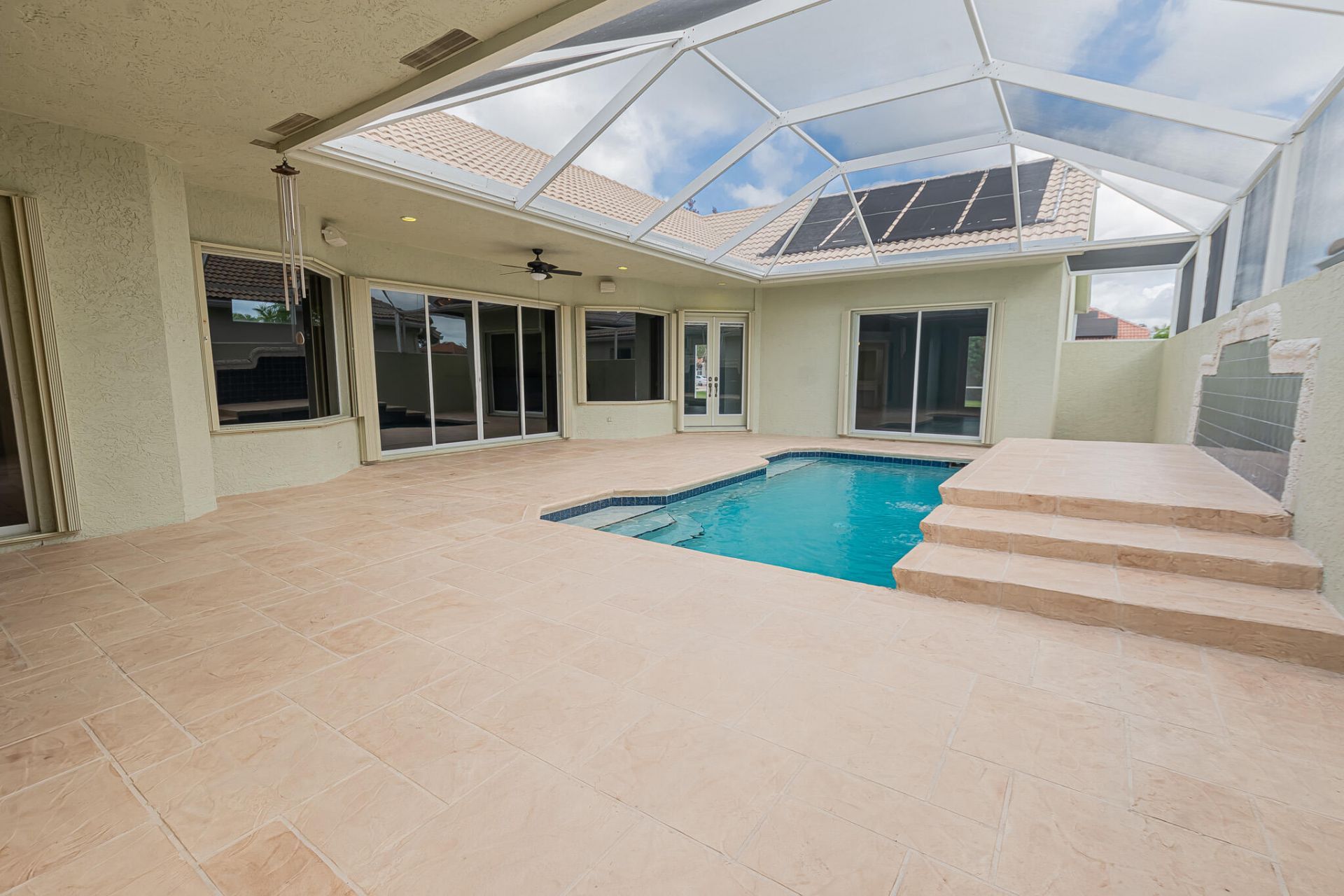 668 SW Lake Charles Circle, Port Saint Lucie, FL 34986 Photo