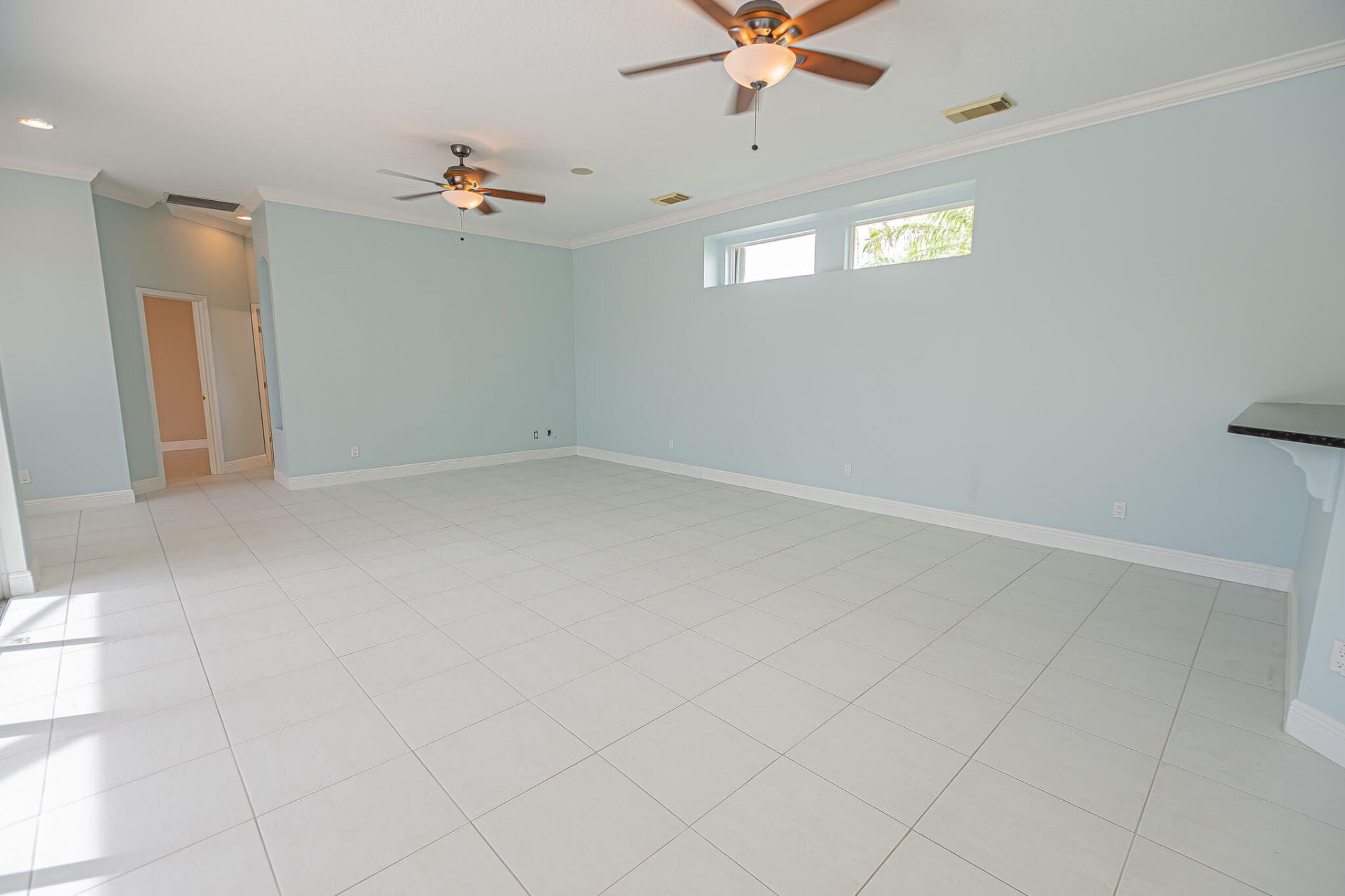 668 SW Lake Charles Circle, Port Saint Lucie, FL 34986 Photo