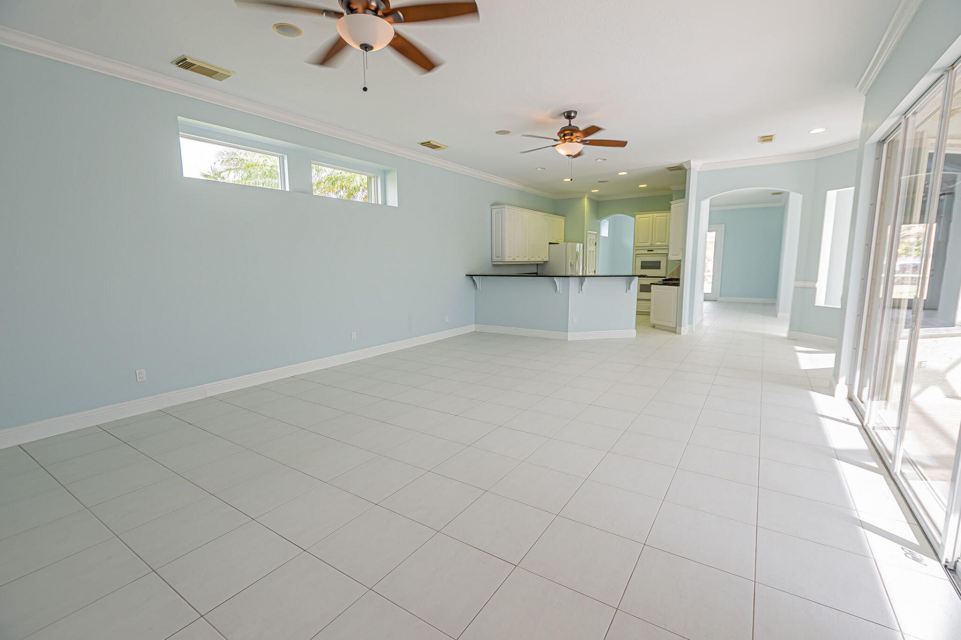 668 SW Lake Charles Circle, Port Saint Lucie, FL 34986 Photo