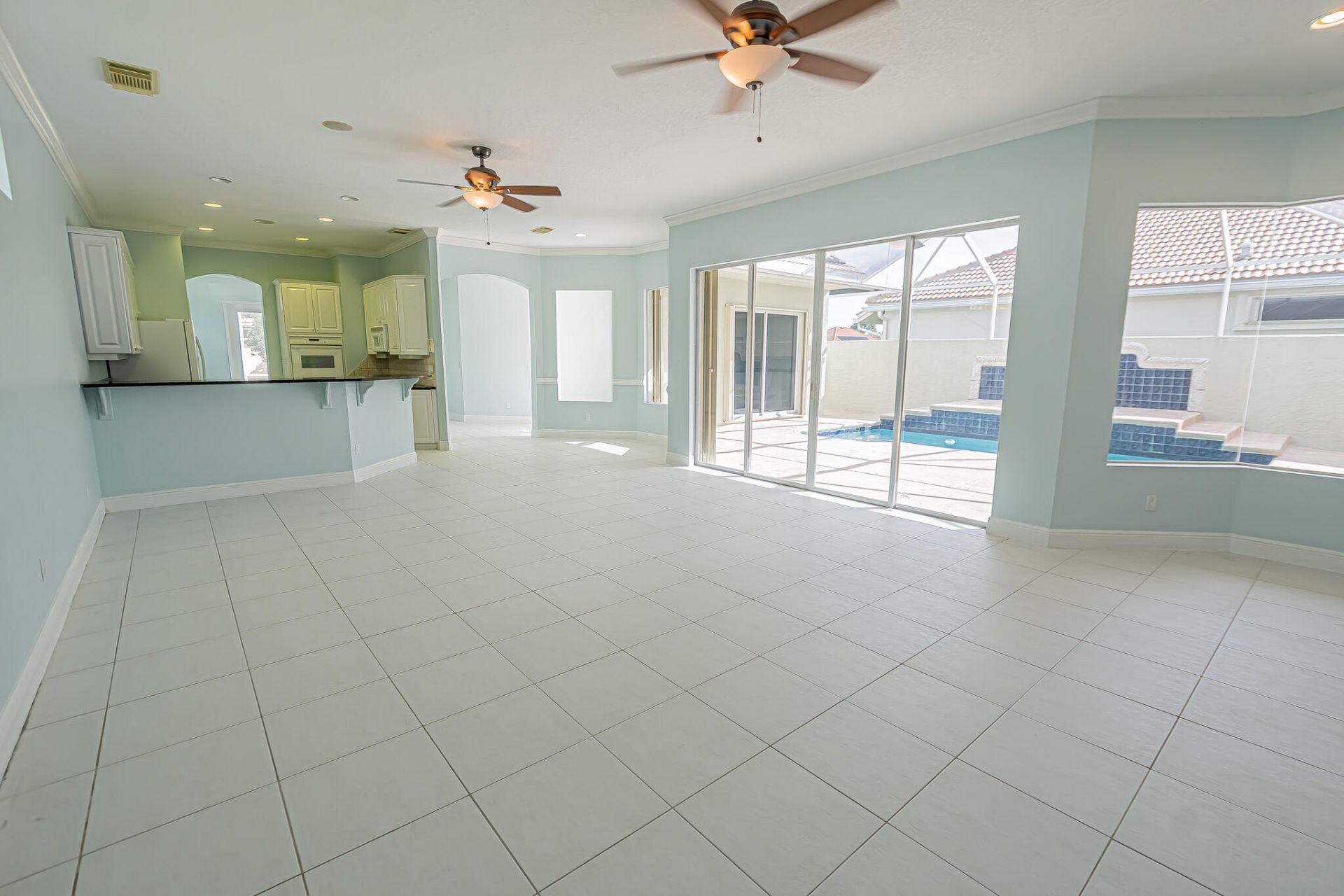 668 SW Lake Charles Circle, Port Saint Lucie, FL 34986 Photo