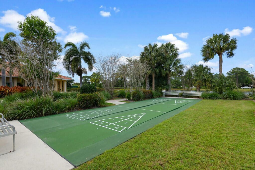 668 SW Lake Charles Circle, Port Saint Lucie, FL 34986 Photo