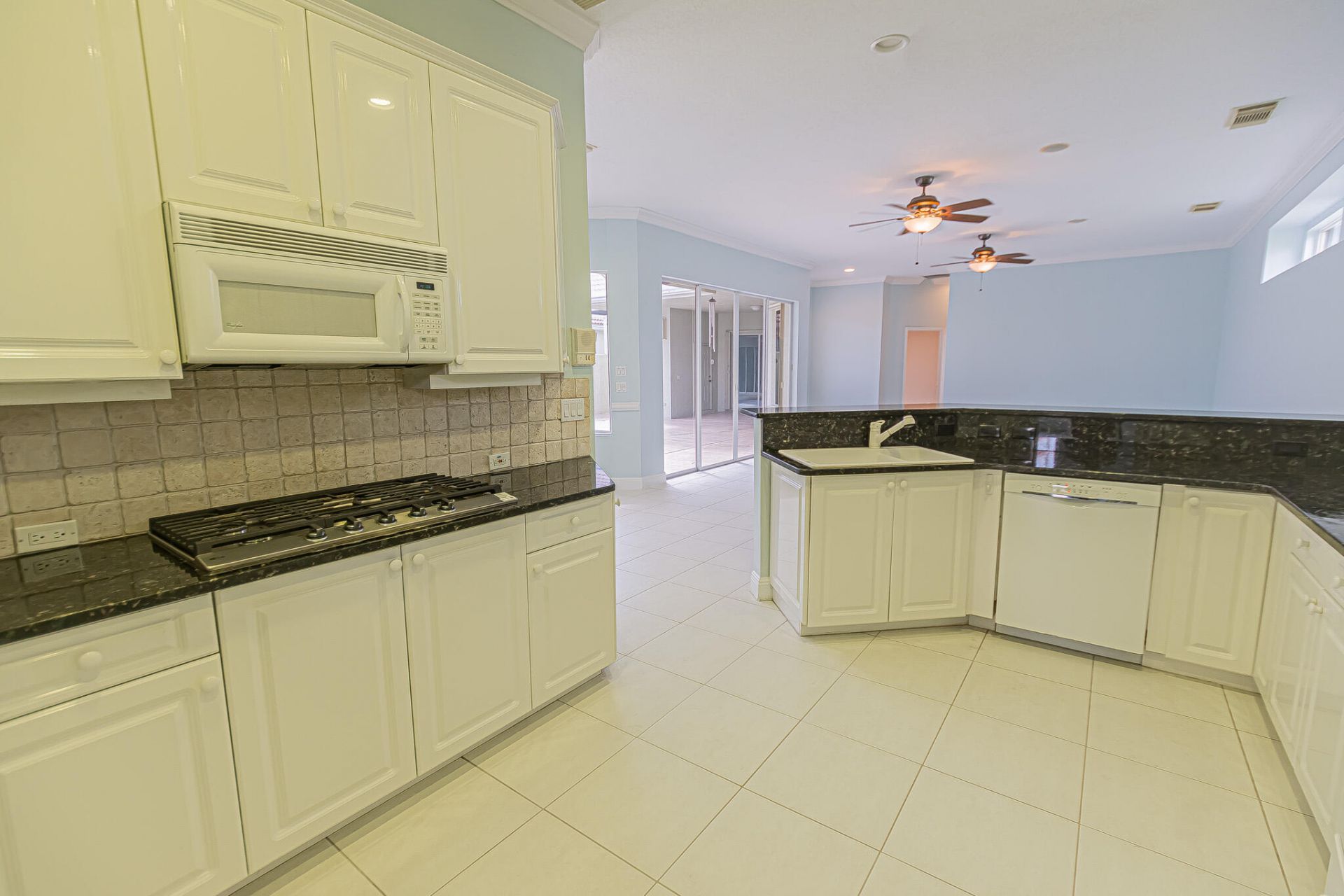 668 SW Lake Charles Circle, Port Saint Lucie, FL 34986 Photo