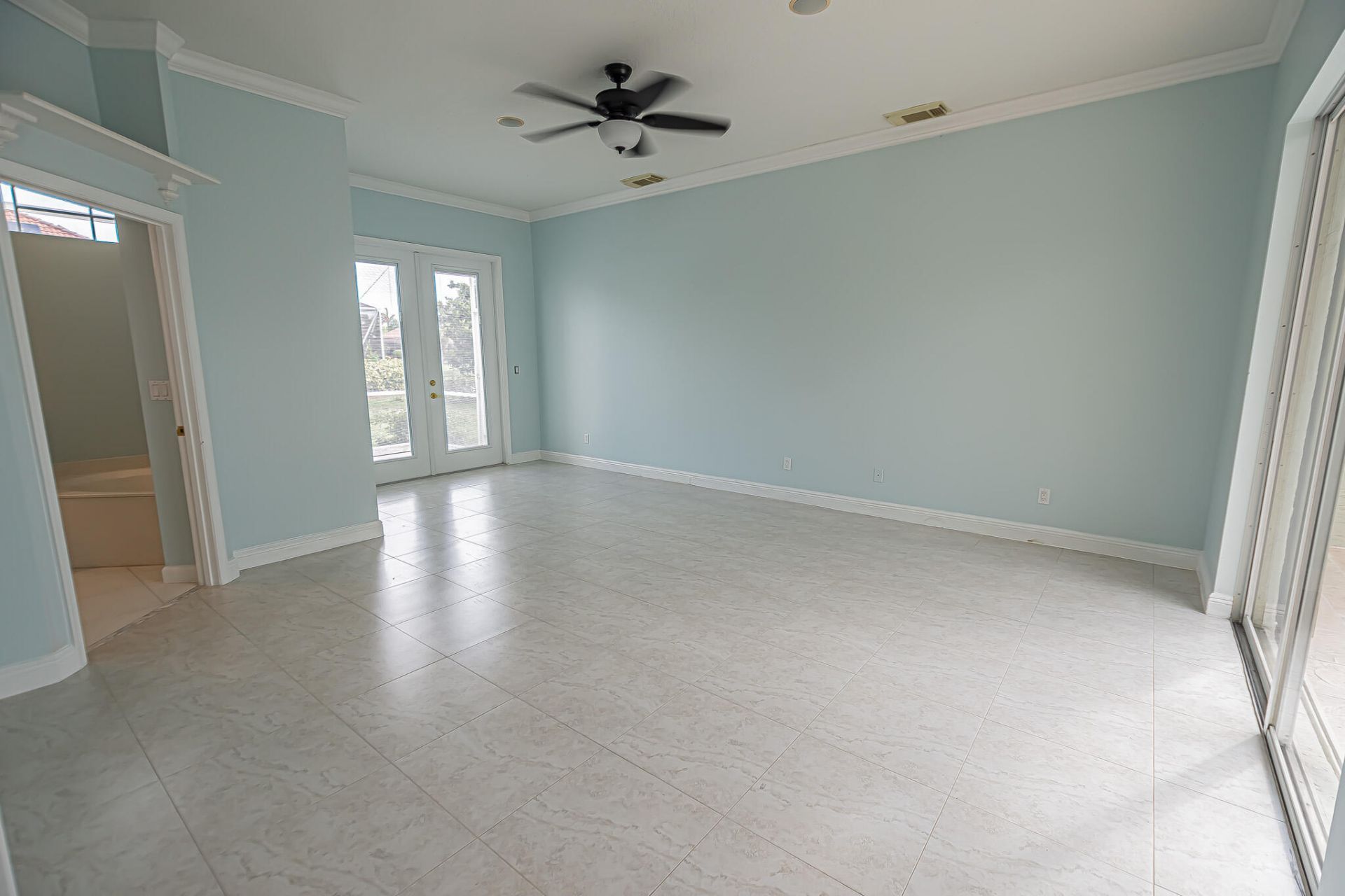 668 SW Lake Charles Circle, Port Saint Lucie, FL 34986 Photo