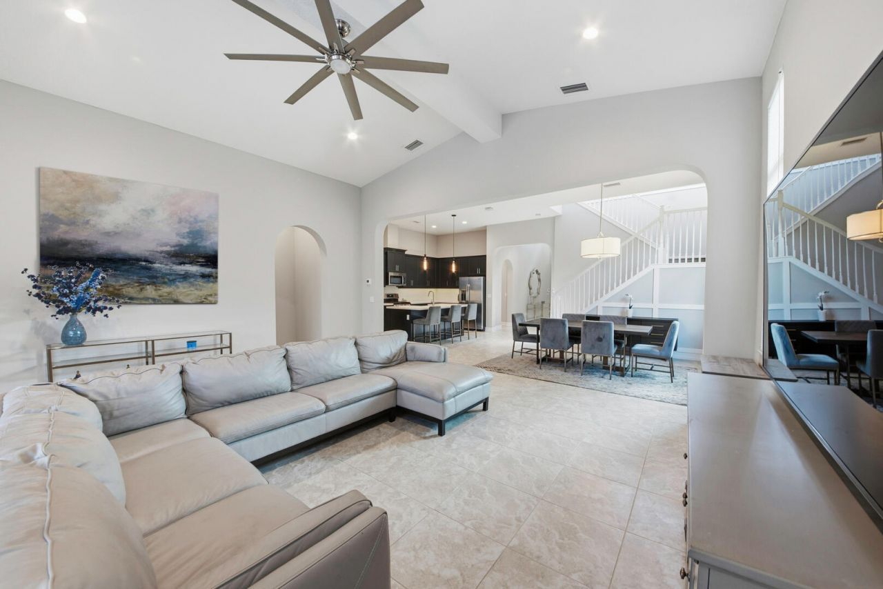 8644 Grand Prix Lane, Boynton Beach, FL 33472 Photo