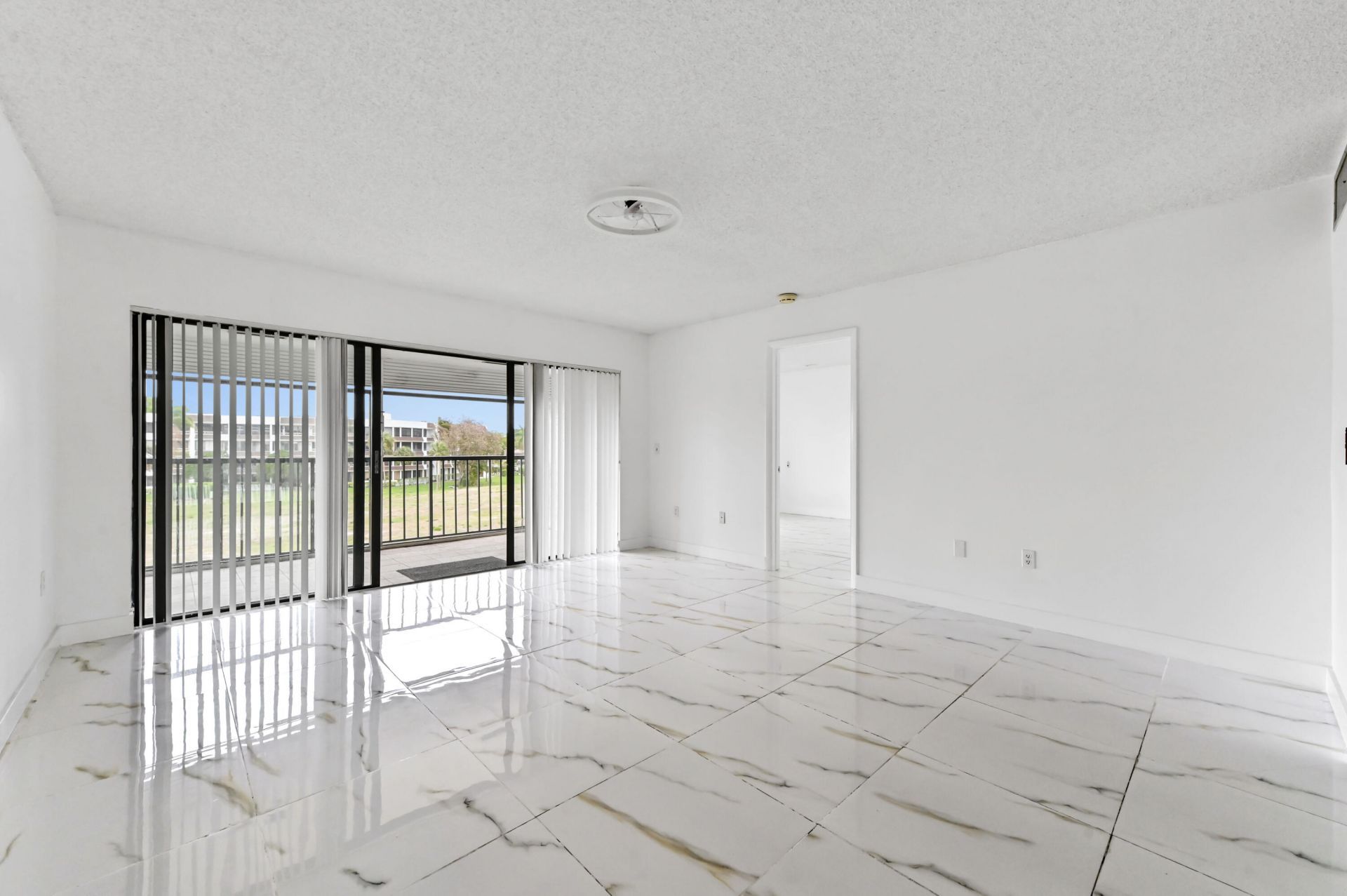 4793 Esedra Court, Unit 307, Lake Worth, FL 33467 Photo