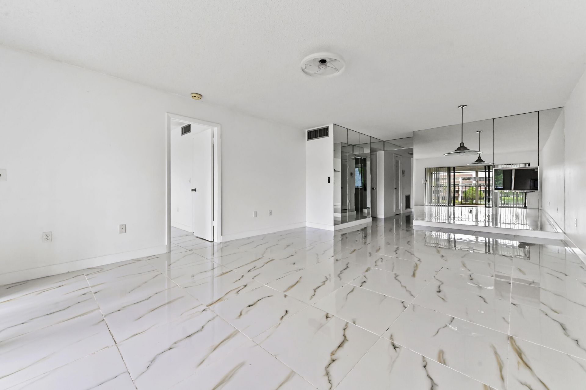 4793 Esedra Court, Unit 307, Lake Worth, FL 33467 Photo