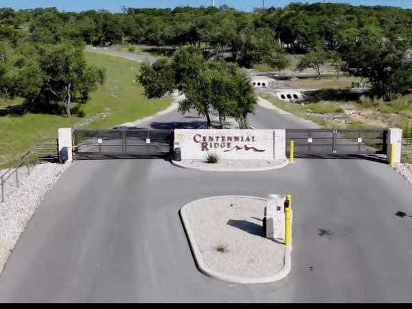 1000 Earle Oak, Bulverde, TX 78163