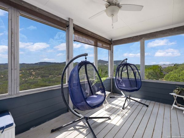 667 Rock Castle, Canyon Lake, TX 78133