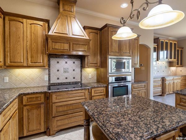 198 ECHO FALLS RD, Comfort, TX 78013