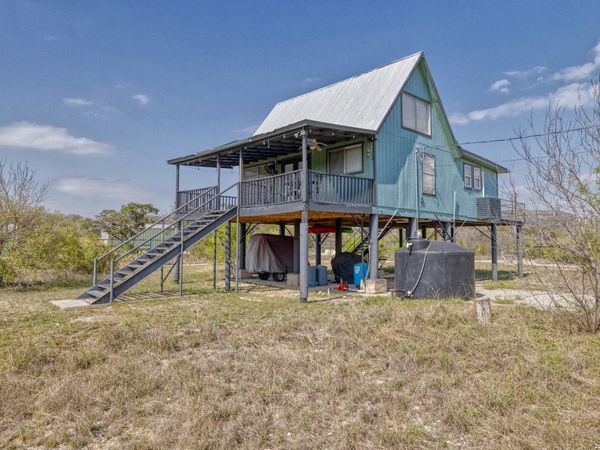 1974 FM 1120, Leakey, TX 78873