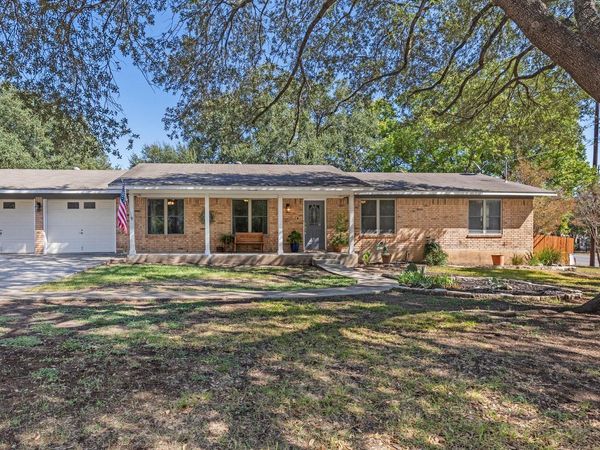 111 Mission, New Braunfels, TX 78130