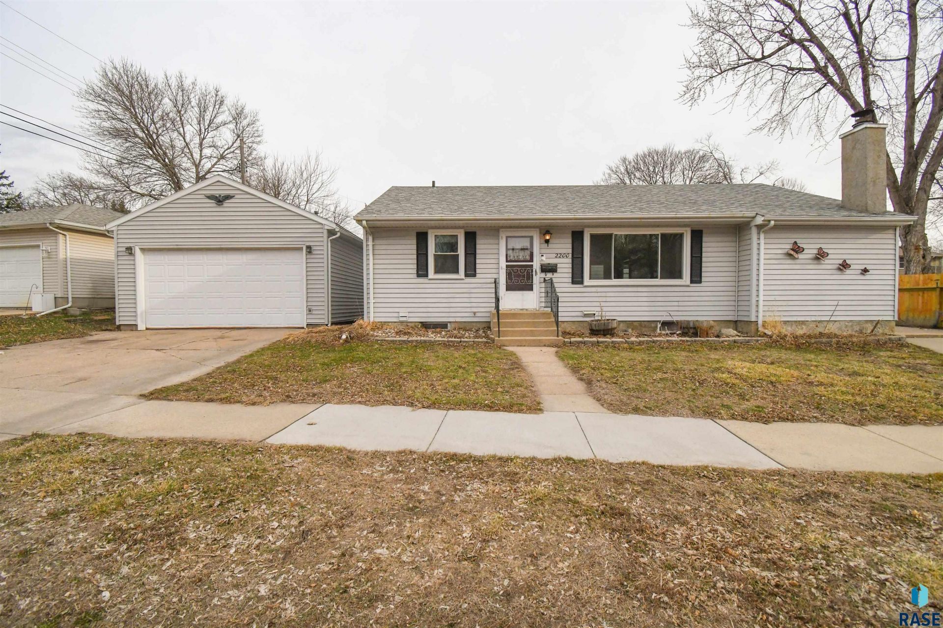 2200 W 28th St Sioux Falls, SD 57105