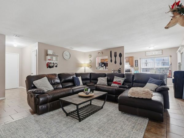 1119 Boling Brook, San Antonio, TX 78245