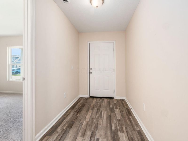 52 Genoa Circle, Commercial Point, OH 43116 Photo 2