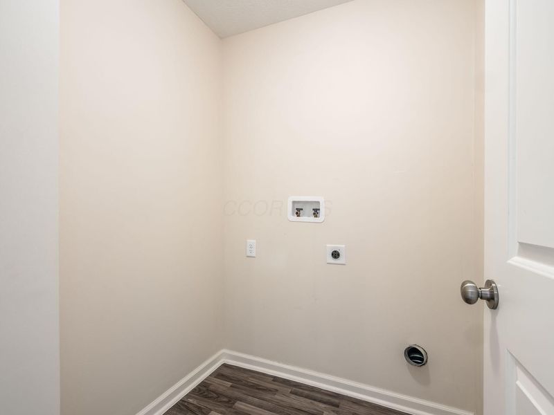 52 Genoa Circle, Commercial Point, OH 43116 Photo 32