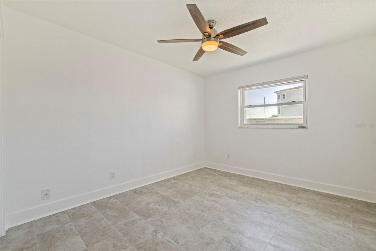 176 175th Avenue E, Redington Shores, FL 33708 Photo