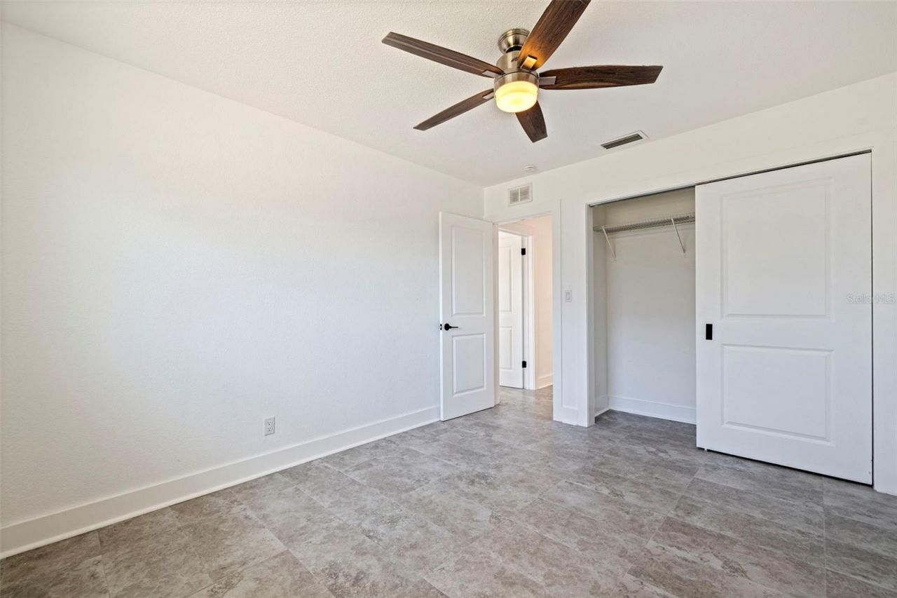 176 175th Avenue E, Redington Shores, FL 33708 Photo