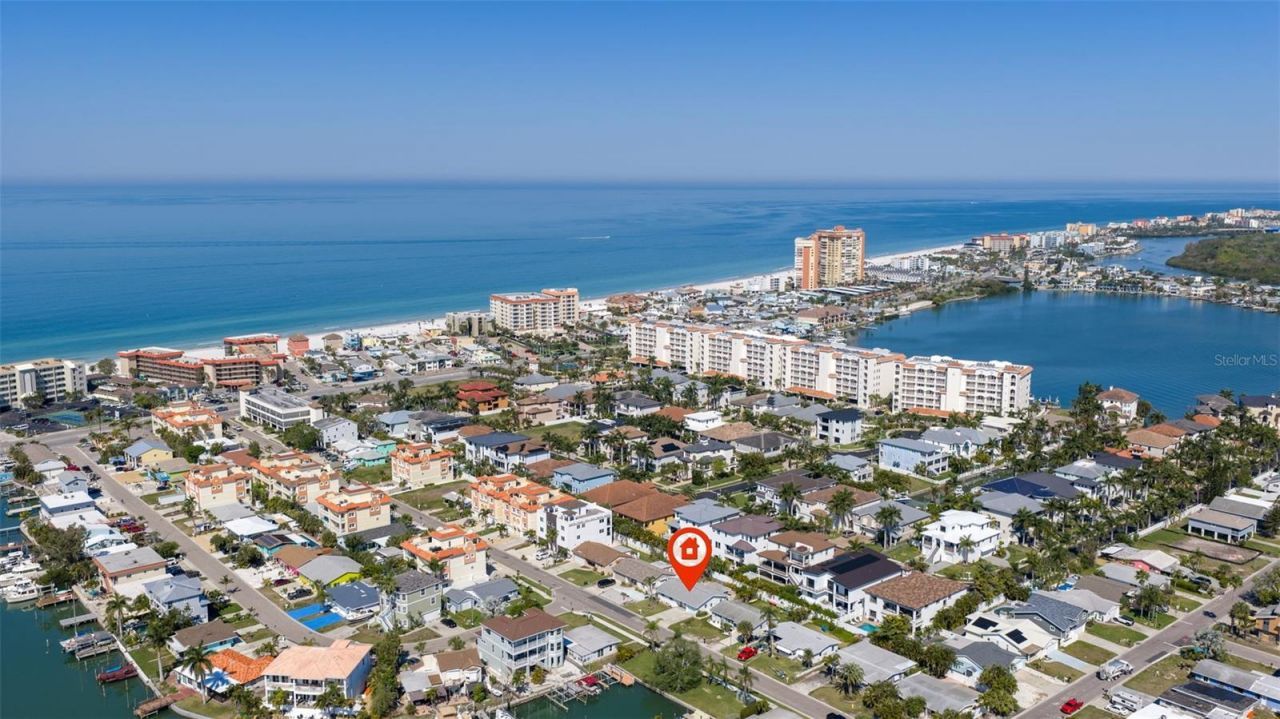 176 175th Avenue E, Redington Shores, FL 33708 Photo