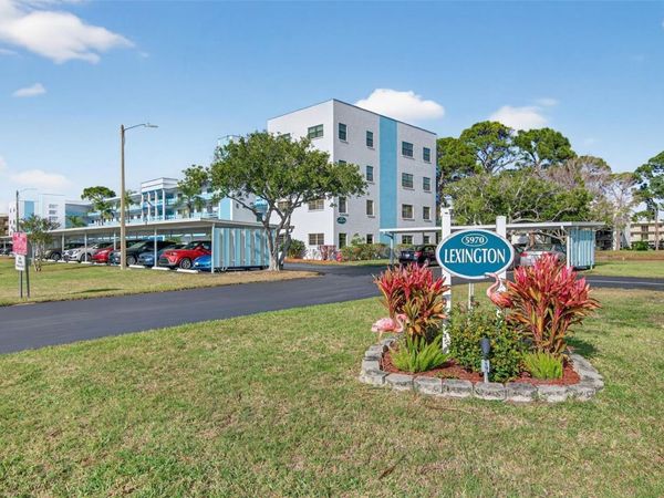 5970 80TH STREET N, Unit 102, ST PETERSBURG, FL 33709